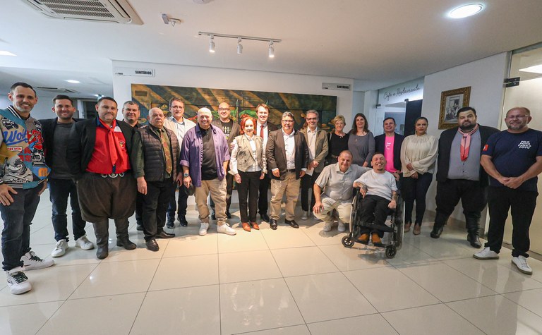 Prêmio Cultural Ernesto Frederico Scheffel reconhece personalidades da cultura hamburguense