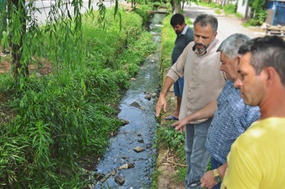 VEREADOR NOR BOENO E SECRETÁRIO DE OBRAS ATENDEM DEMANDAS DA COMUNIDADE (2).JPG