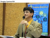 09/08/2011 - Pedrinho Oliveira fala na Tribuna Popular