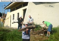 12/04/2010 - Começa mutirão da casa mortuária