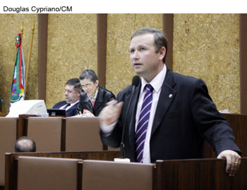 16/06/2011 - Legislativo lança projeto Câmara Atuante 