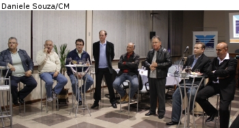 19/05/2011 - Entidade do comércio quer antecipação do 5 de abril