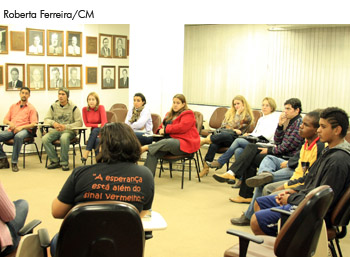 24/06/2010 - Encontros sobre atendimento a dependentes químicos