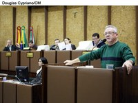 26/07/2011 - - R$ 30 mil para participação em feira 