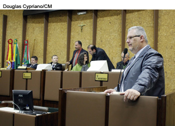 30/08/2011 - Cassel propõe alterações no código de ética 