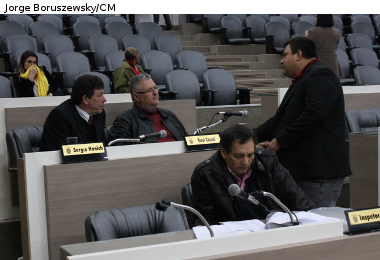 Lei de Diretrizes Orçamentárias para 2014 será apreciada apenas na quinta-feira