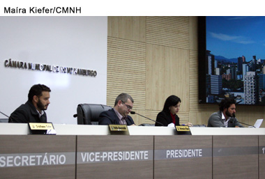 Alterada lei de auxílios e subvenções para revogar legislação anterior sobre o tema