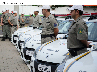 Alterada lei sobre policiamento comunitário
