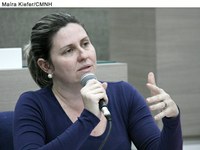 Aprovada gratuidade em ônibus a policiais sem farda