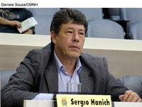 Aprovada limitação de número de homenagens por vereador