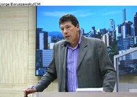 Aprovada mudança em lei sobre licença maternidade de servidoras