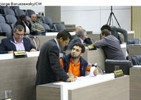 Aprovado em primeiro turno revisão dos subsídios dos vereadores e secretários