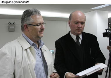 Aprovados dois projetos que dão nomes a ruas