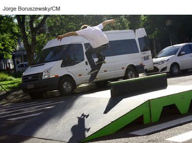 Audiência debate papel do skate em Novo Hamburgo