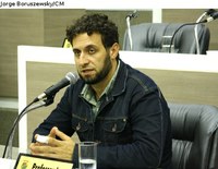 Câmara aprova moção contra a PEC 37