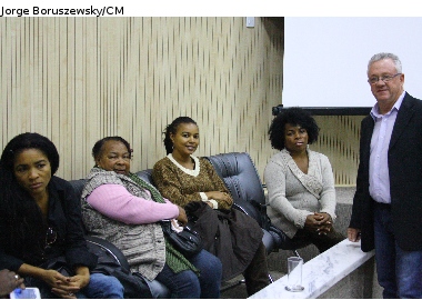 Câmara deverá homenagear pessoas e entidades que combatem o racismo