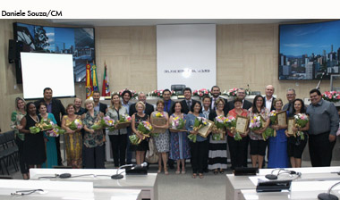 Certificado Mulher Cidadã de Novo Hamburgo é entregue na noite desta quinta