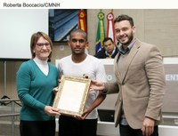 Colégio Senador Alberto Pasqualini é homenageado por seus 70 anos