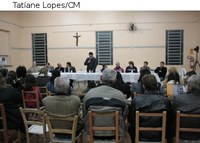 Parlamentares ouvem solicitações dos moradores de Lomba