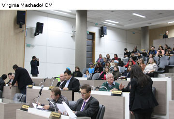 Proposta cria e denomina três escolas de educação infantil