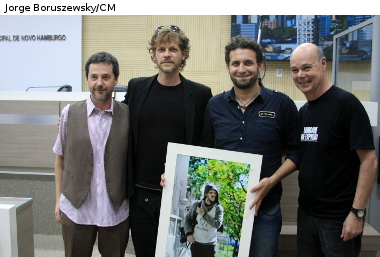 Curta A hora em que os cafés fecham é exibido na Câmara