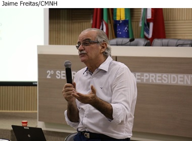 Democratização da Mídia é tema de palestra no Plenário da Câmara