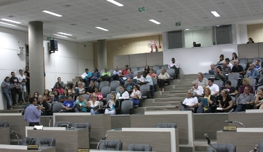 Câmara orienta entidades que devem receber subvenções