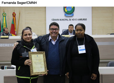 Escola Branca de Neve é homenageada por seus 35 anos