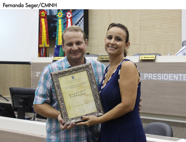 Escola João Baptista Jaeger é homenageada por seus 45 anos
