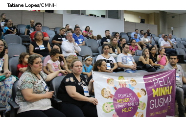 Famílias de alunos da escola Paulo Sérgio Gusmão apresentam preocupação com mudanças na administração da entidade