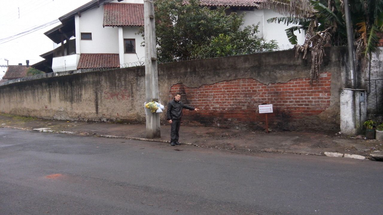 Gabinete: Atendido pedido de limpeza na rua Riveira feito por Tatsch