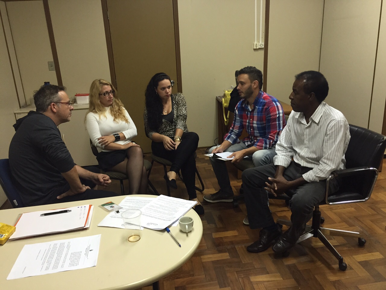 Gabinete: Fufa reúne-se com defensores dos animais