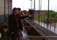 Gabinete: Jorge Tatsch fiscaliza o funcionamento da casa de bombas da Vila Palmeiras