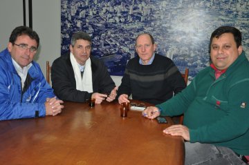 Gabinete: Lucas busca apoio de secretário para que NH seja centro de treinamento na Copa 