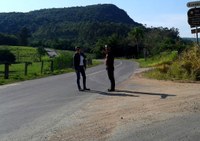 Gabinete: Morador de Lomba Grande procura Patrícia Para falar sobre problemas na localidade