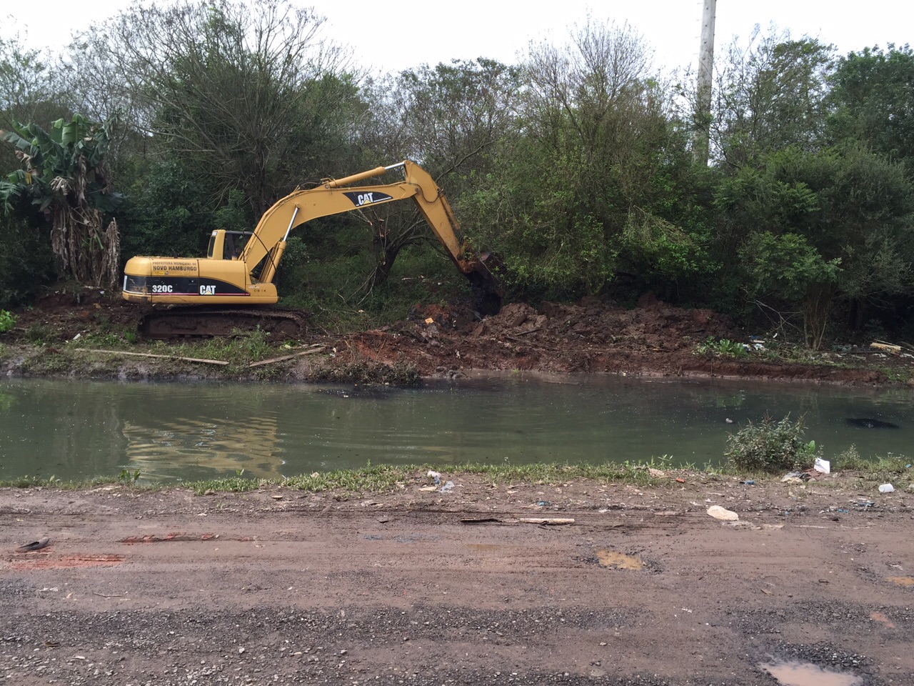 Gabinete: Prefeitura tenta prevenir mais alagamentos no bairro Santo Afonso