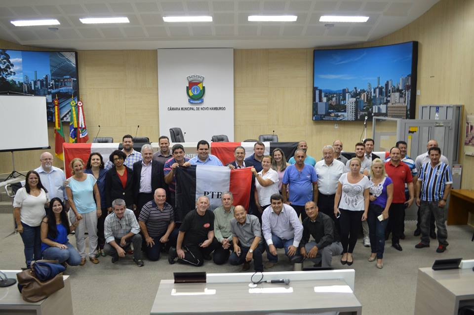 Gabinete: PTB realiza cerimônia de boas-vindas para Naasom Luciano