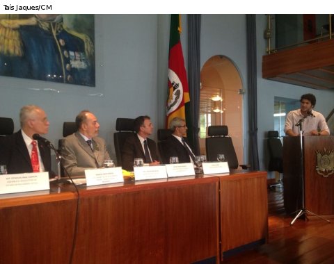 Gabinete: Roger representa Câmara em audiência sobre reforma urbana 