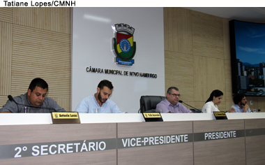 Homenagens na Câmara deverão ser realizadas após leitura da ata