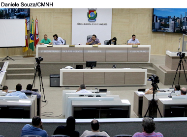Horário da Câmara é alterado devido a feriados