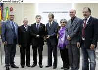 - IENH é homenageada pelos seus 180 anos