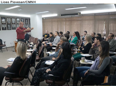 Iniciou o curso de formação de lideranças sociais