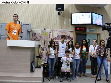 Integrantes da Escola Francisco Xavier Kunst falam sobre projeto de esporte