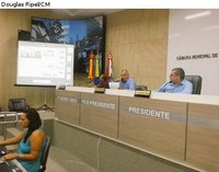 Jornal Câmara Notícias é relançado em sessão plenária