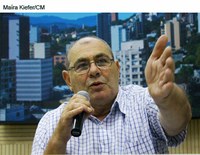 Jornal Tribuna da Cidade é homenageado por seu 20º aniversário