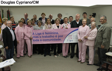 Liga Feminina de Combate ao Câncer é reconhecida de utilidade pública