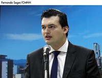 Médico divulga campanha de arrecadação de alimentos para pacientes com câncer