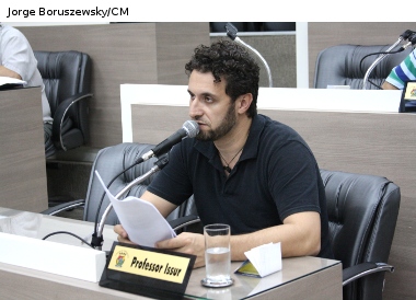 Moção busca agilidade na regularização da profissão de quiropraxista