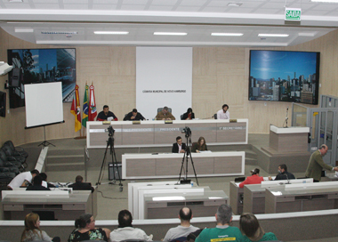 Moção manifesta apoio aos servidores da Justiça do Estado