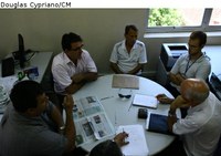 - Moradores reclamam de mau cheiro na ETE Mundo Novo